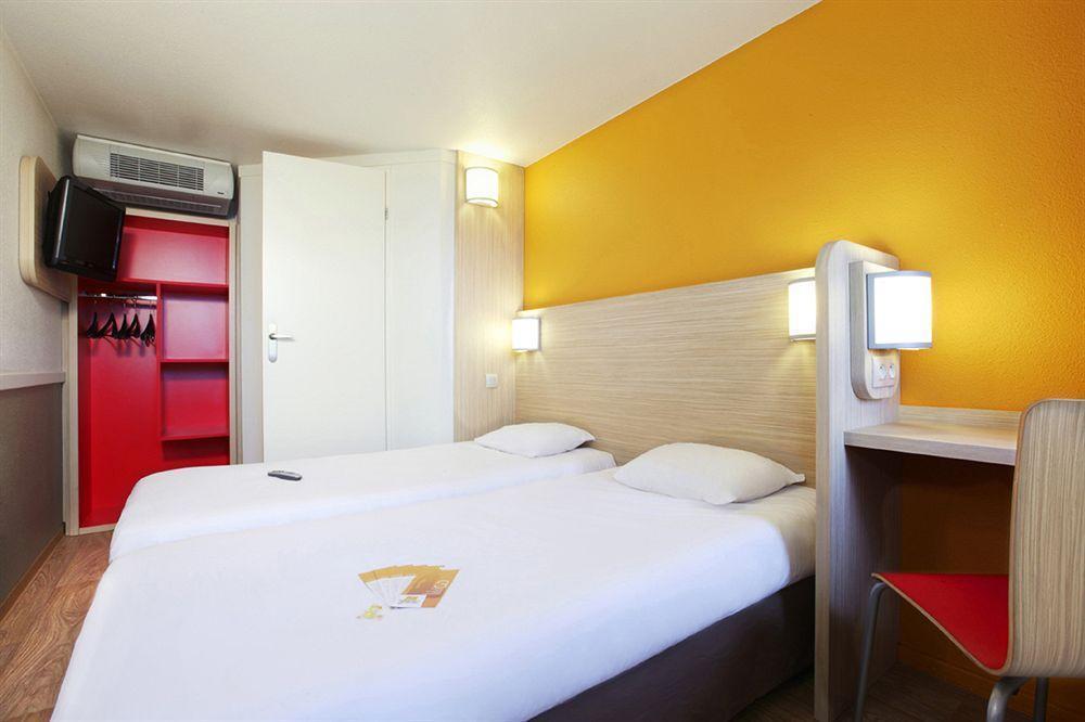 Premiere Classe Toulouse Ouest -Blagnac Aeroport Luaran gambar